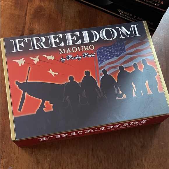 Rocky Patel Other - Freedom Maduro Cigar Box - Red